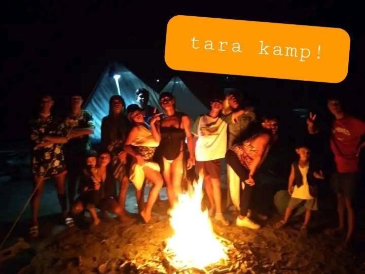 Bucana Kamp Payapa Beachfront Эль-Нидо Экстерьер фото